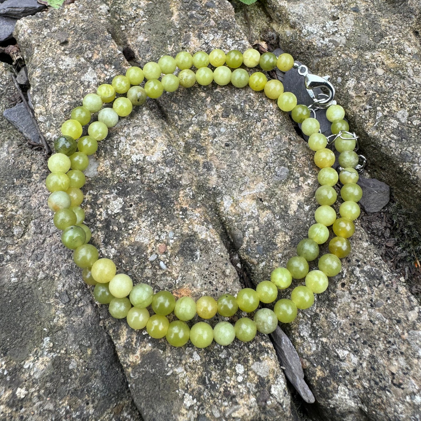 New Jade (Serpentine) Beaded Choker Necklace