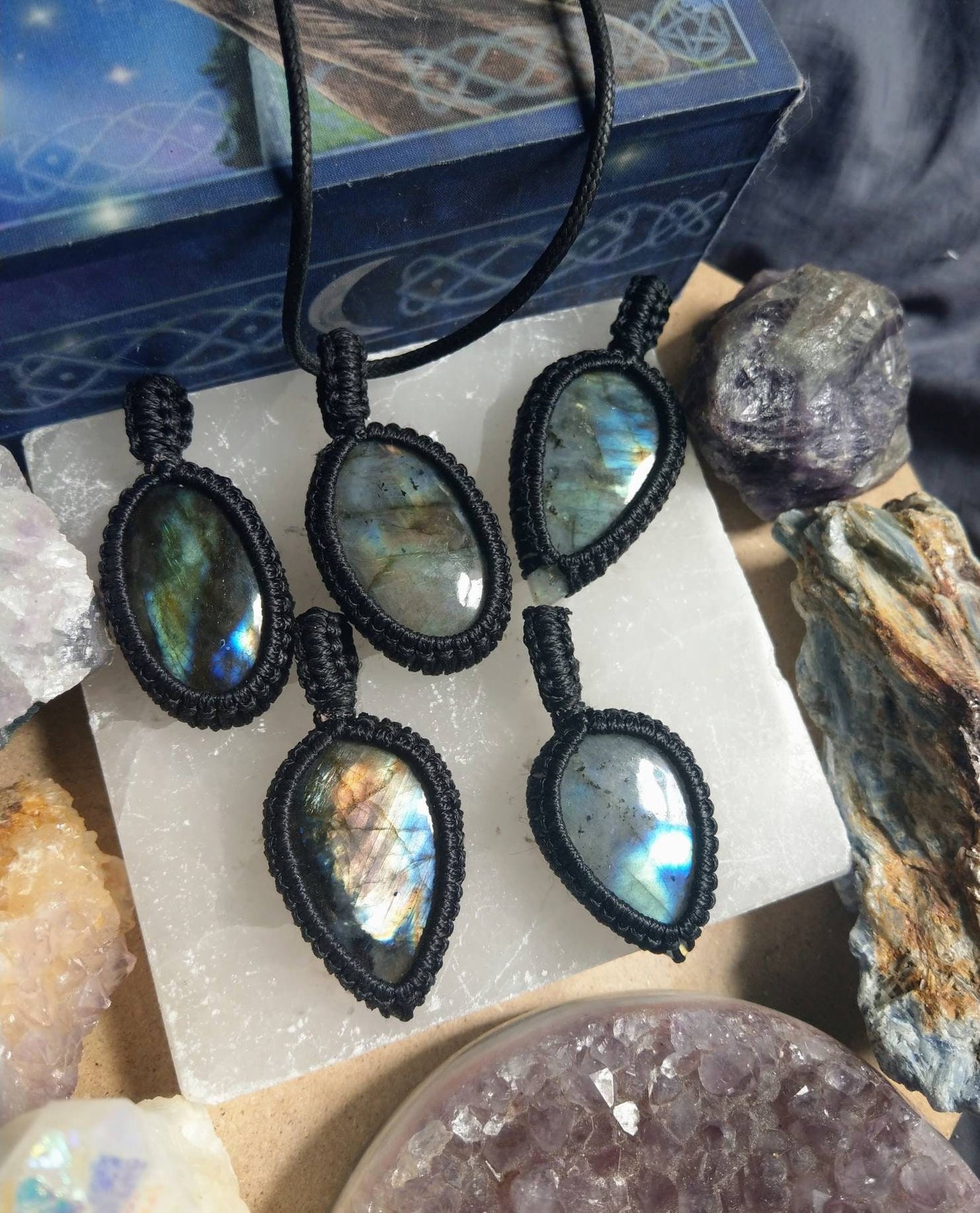 labradorite macrame necklace pendant crystal healing magic stone