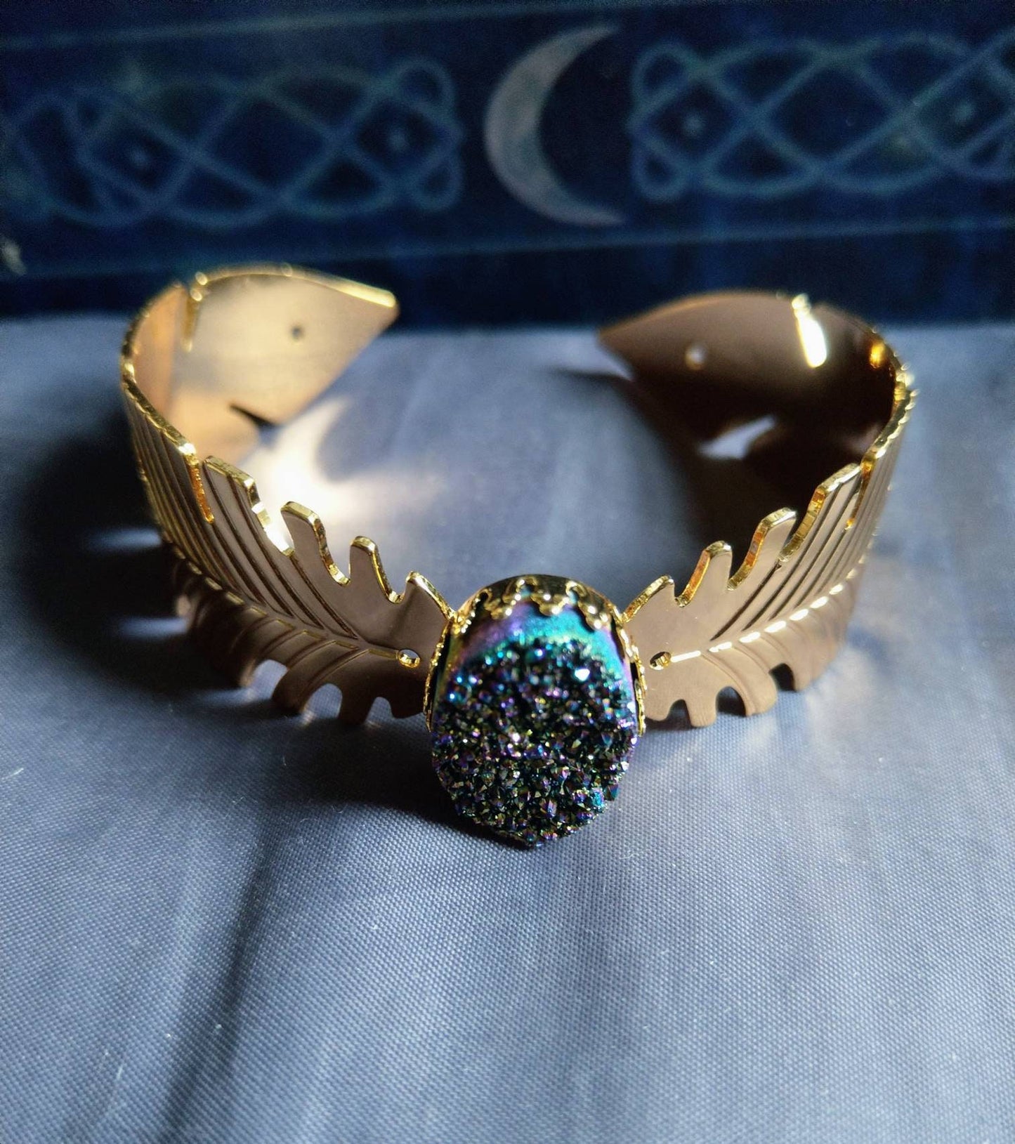 Druzy rainbow quartz cuff bangle bracelet Crystal healing gift for her natural Stone sparkly jewellery for women witchy jewelry