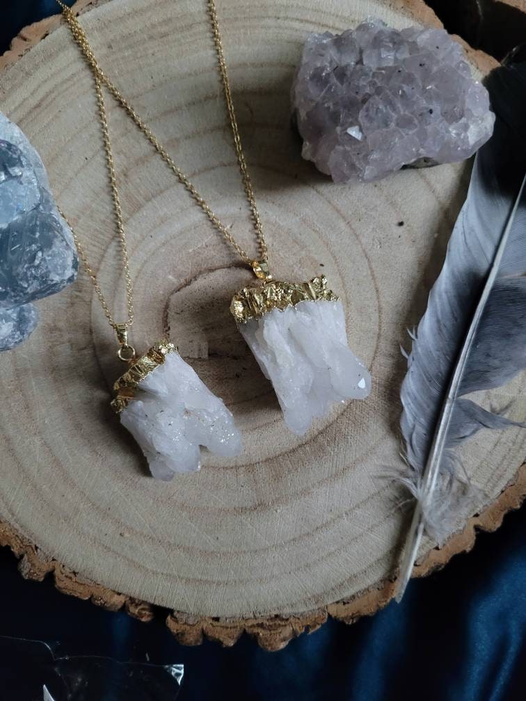 Clear Quartz cluster necklace pendant Crystal healing natural stone -wiccan, Master Healer, Amplifier, Clarity, Light