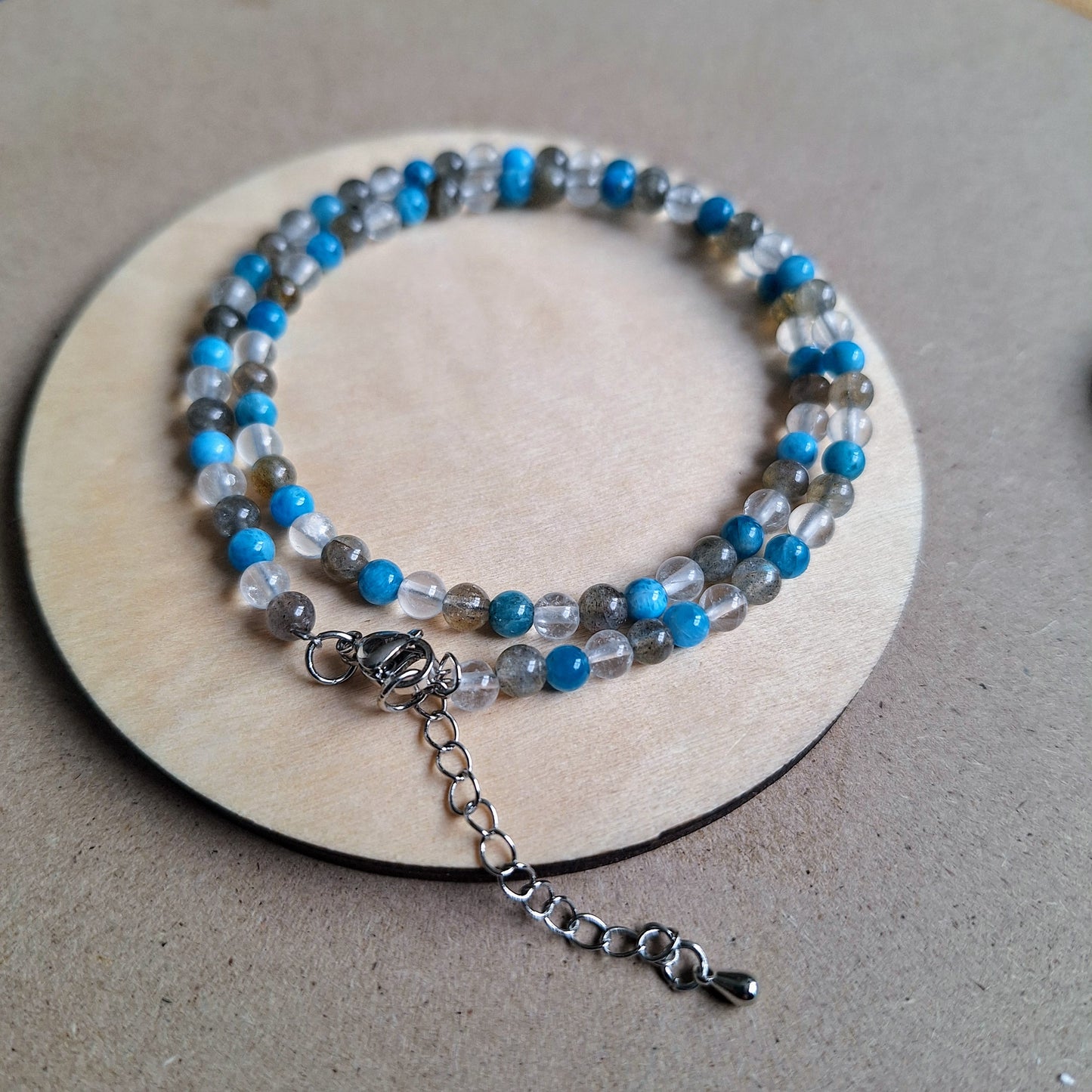 Guardian Angel choker