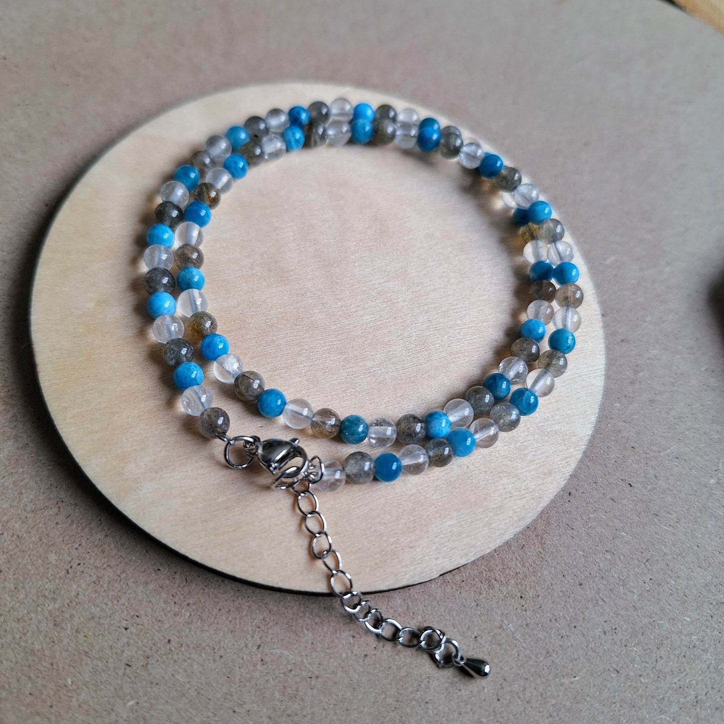 Guardian Angel choker