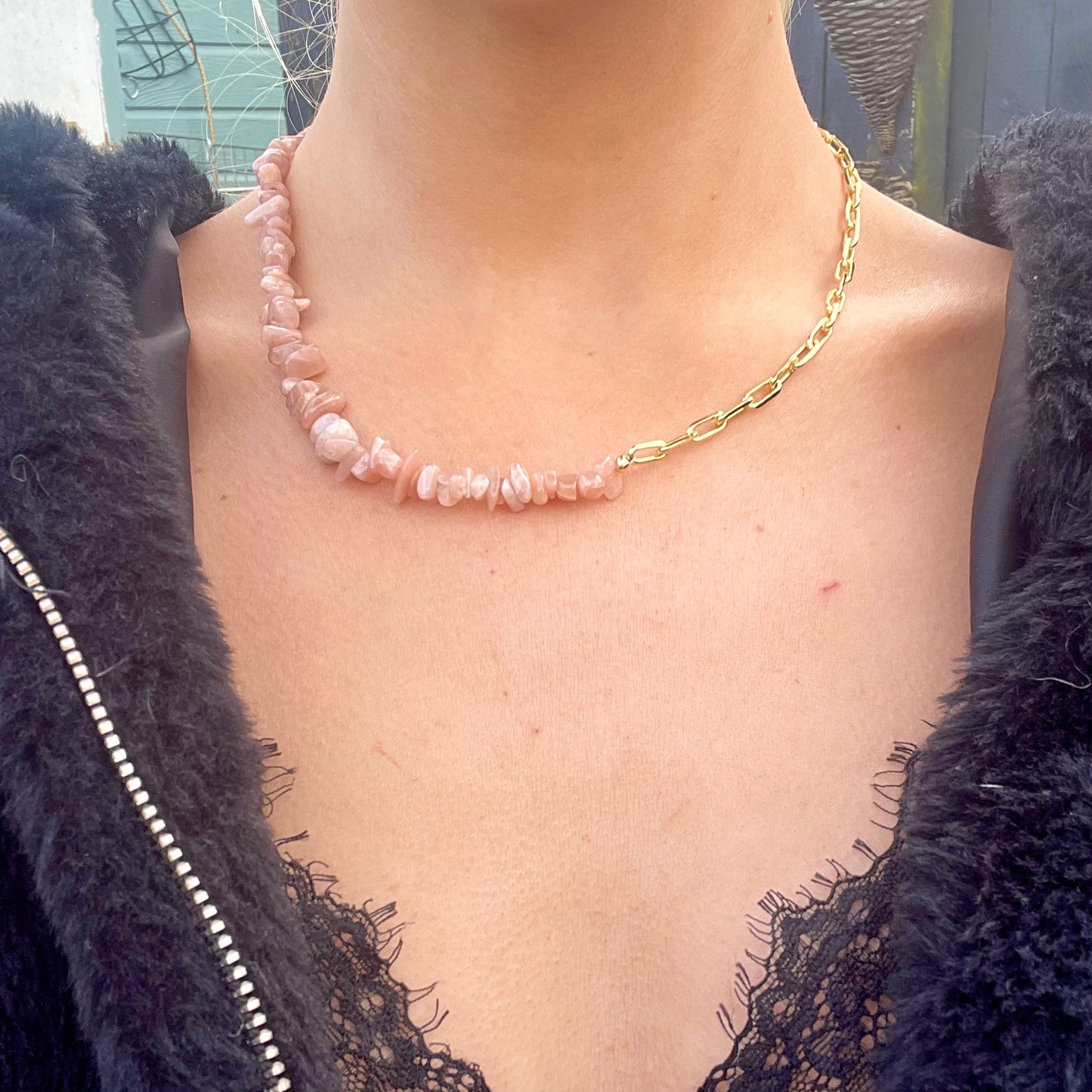 Sunstone Chip Choker Necklace