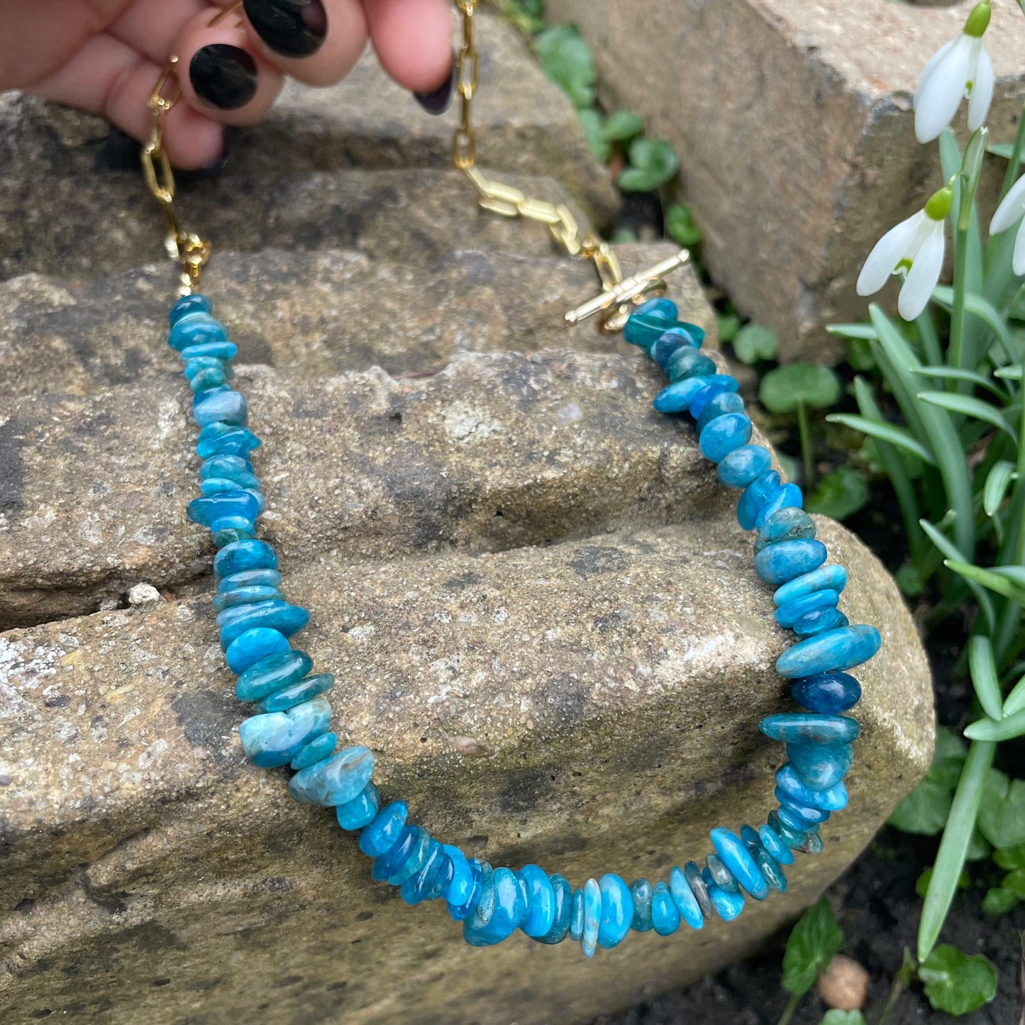 Apatite Chip Choker Necklace
