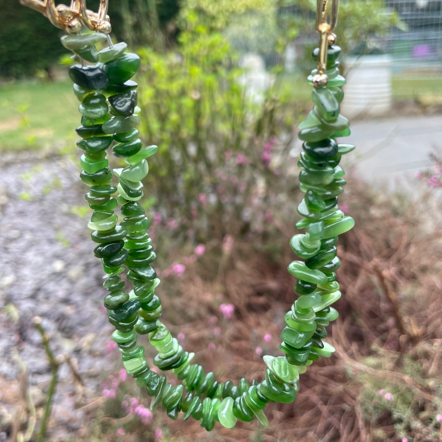 Green Jade Chip Choker Necklace