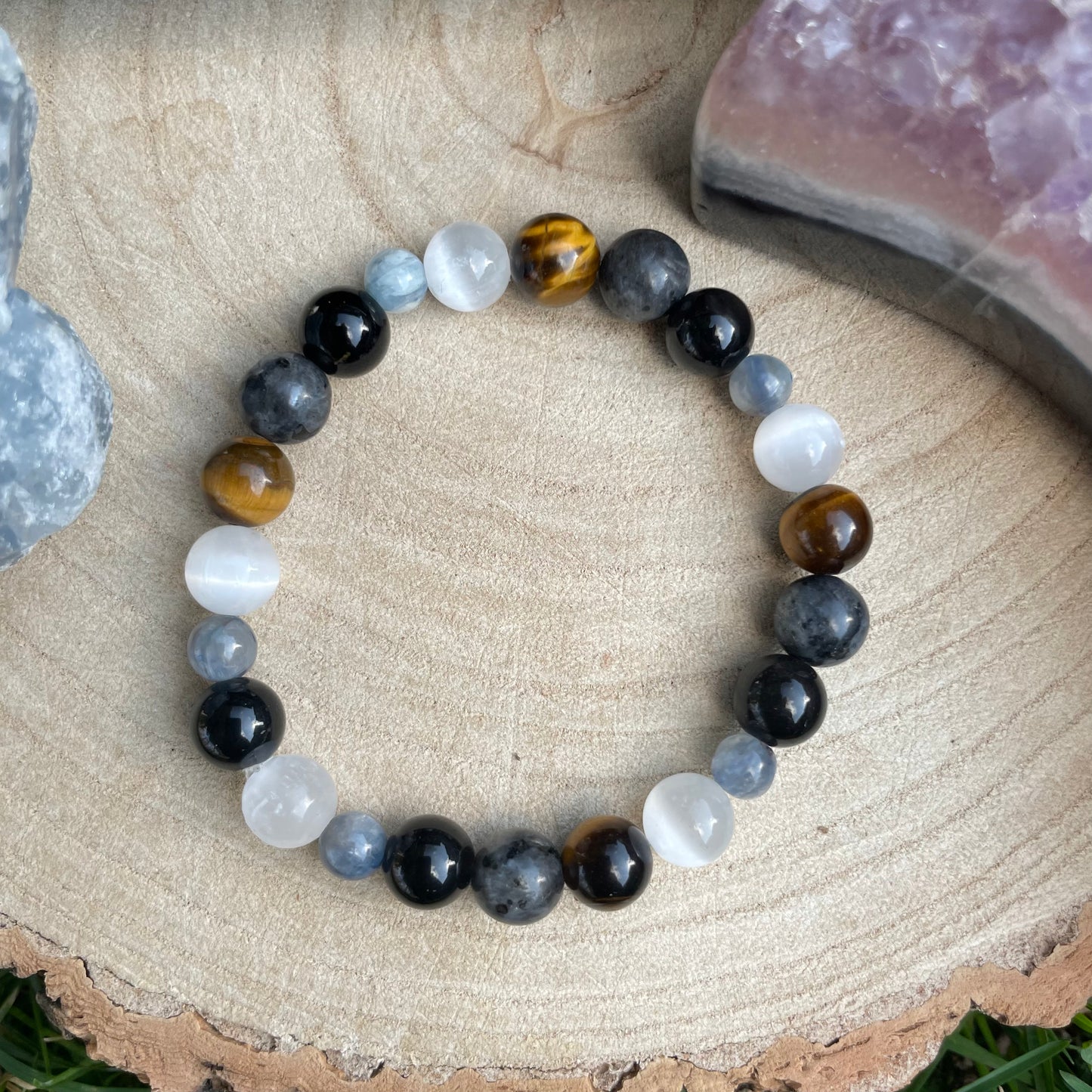 Raise Your Vibration Beaded Bracelet 💫