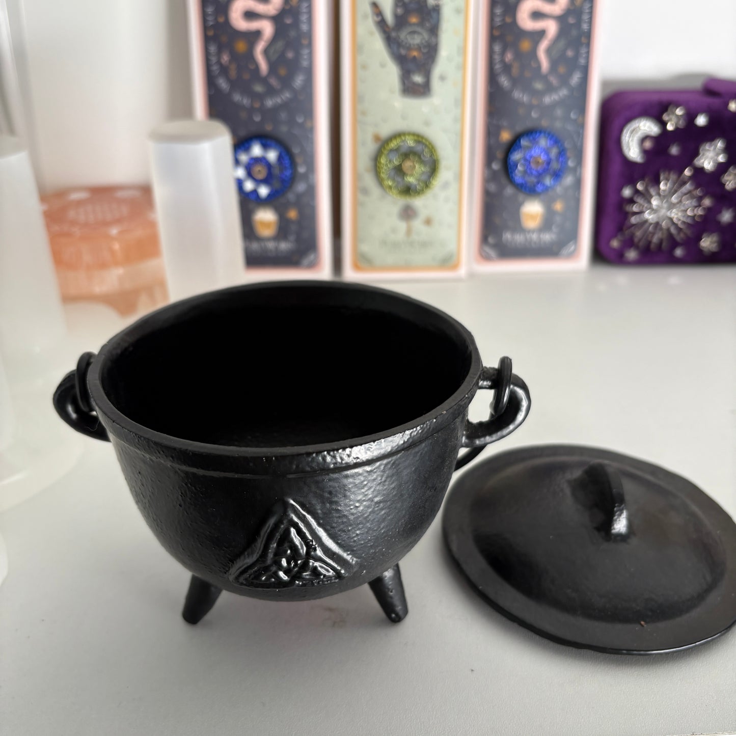 Large Cast Iron Triquetra Cauldron