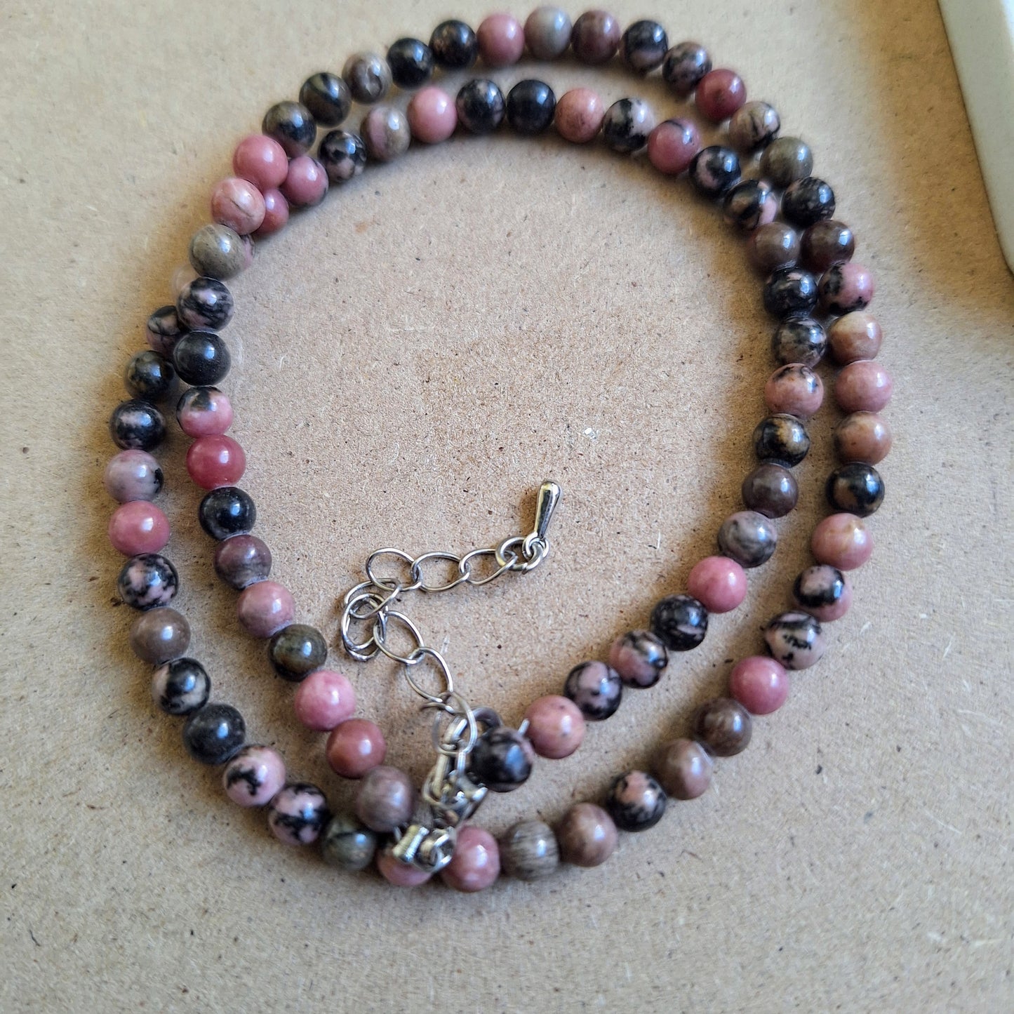 Rhodonite Choker 3mm bead Necklace