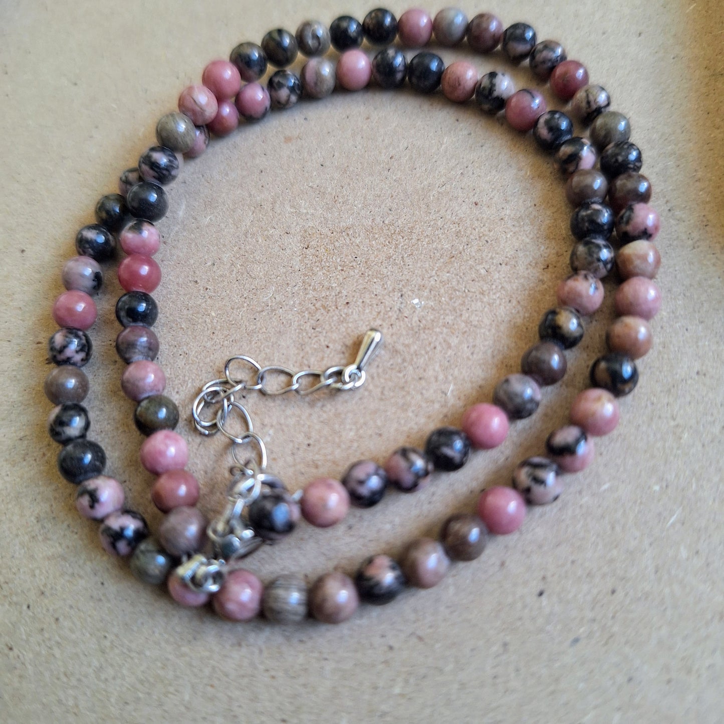 Rhodonite Choker 3mm bead Necklace