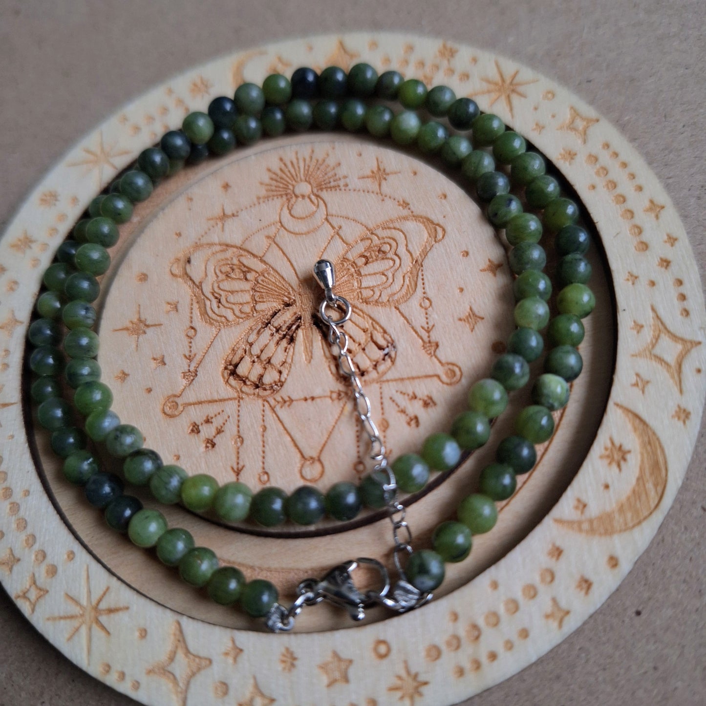 Green jade Beaded Choker Necklace