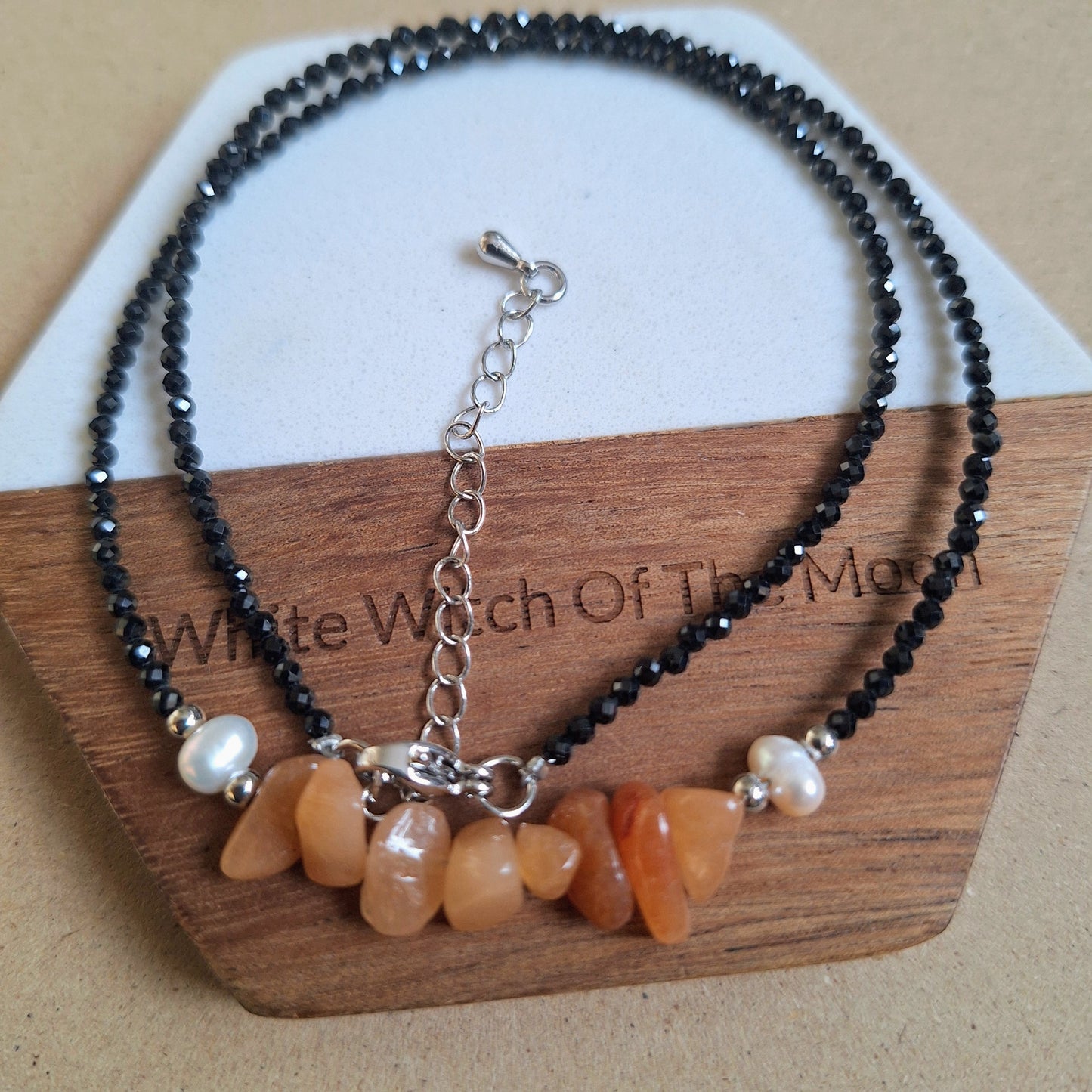Red aventurine and black tourmaline choker pearl necklace