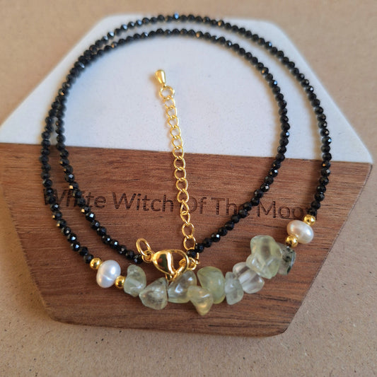 Prehnite and black tourmaline choker pearl necklace