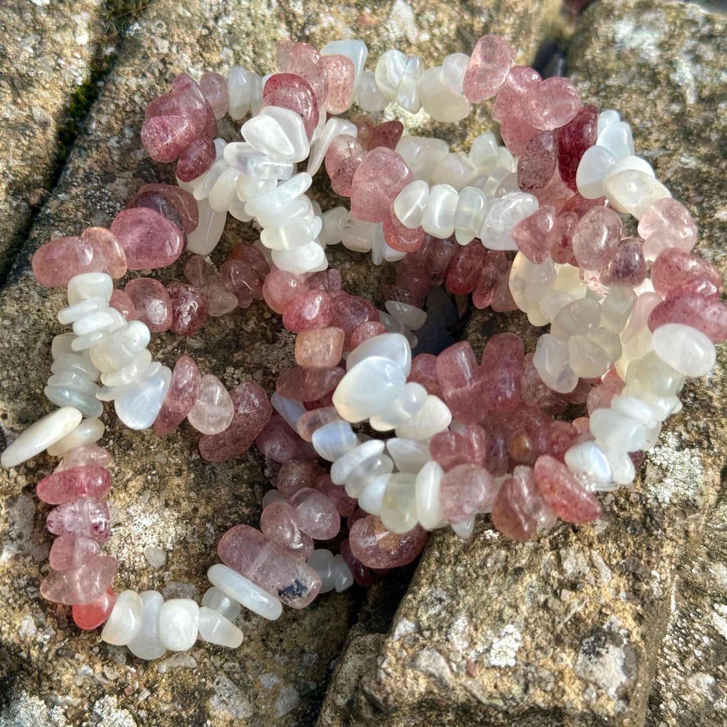 Strawberry Quartz and Moonstone Chip Bracelet