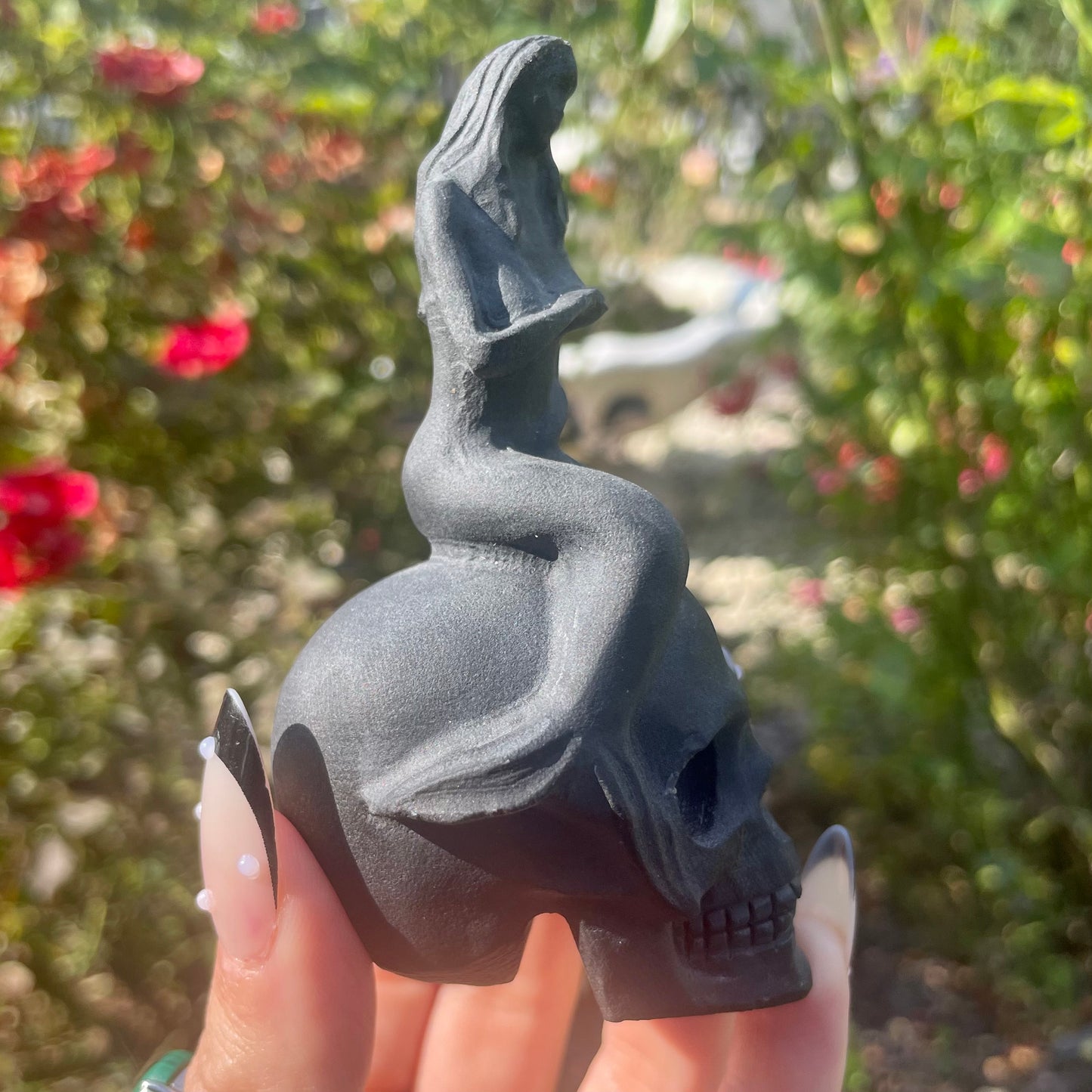 Black Obsidian Skull with Mermaid Ornament 🧜‍♀️🖤💀