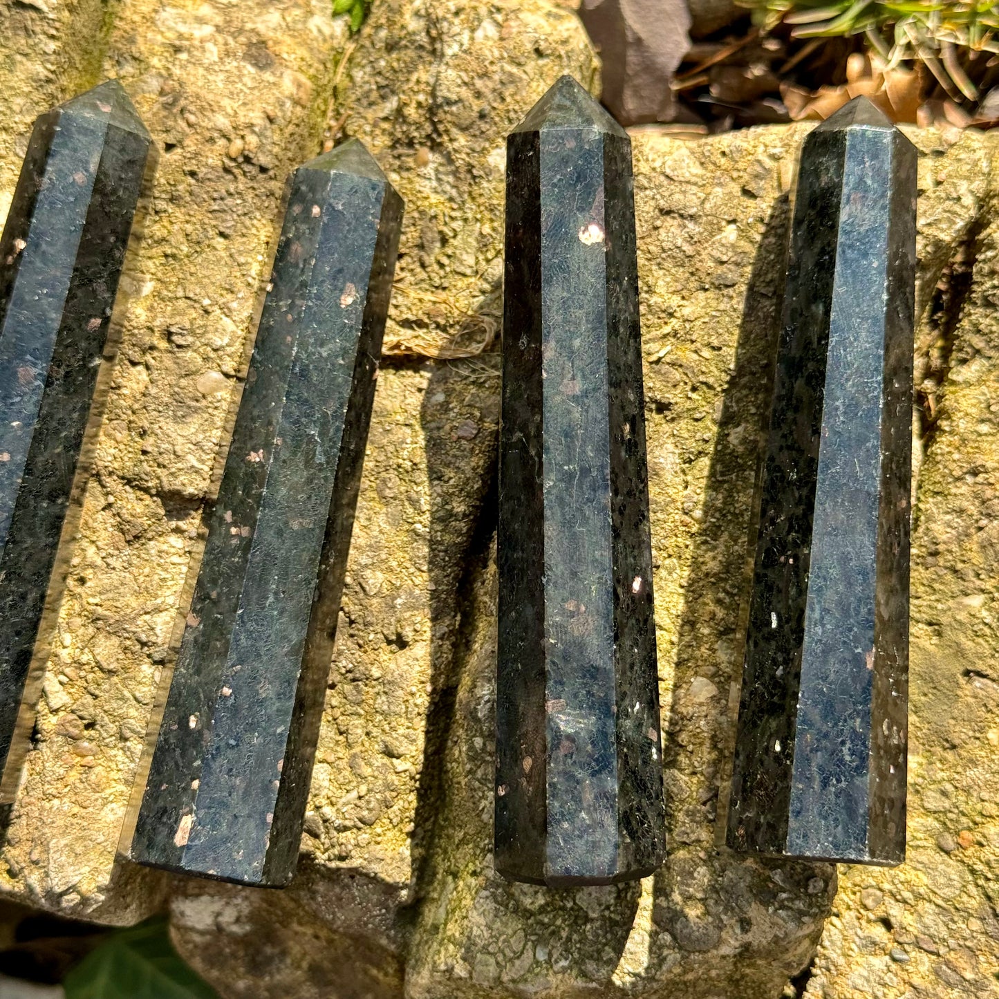 Coppernite (Indian Nuummite) 10cm Towers