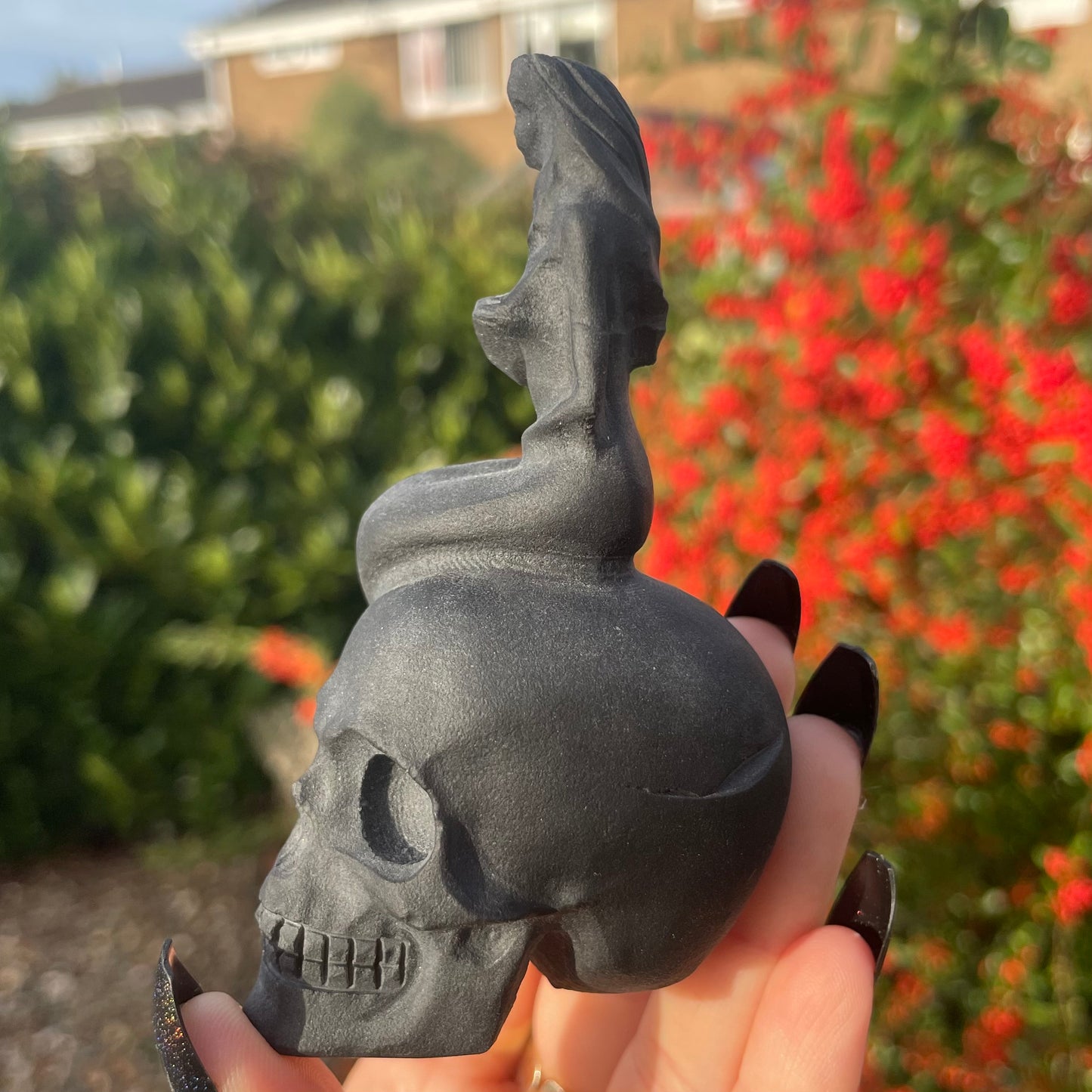 Black Obsidian Skull with Mermaid Ornament 🧜‍♀️🖤💀