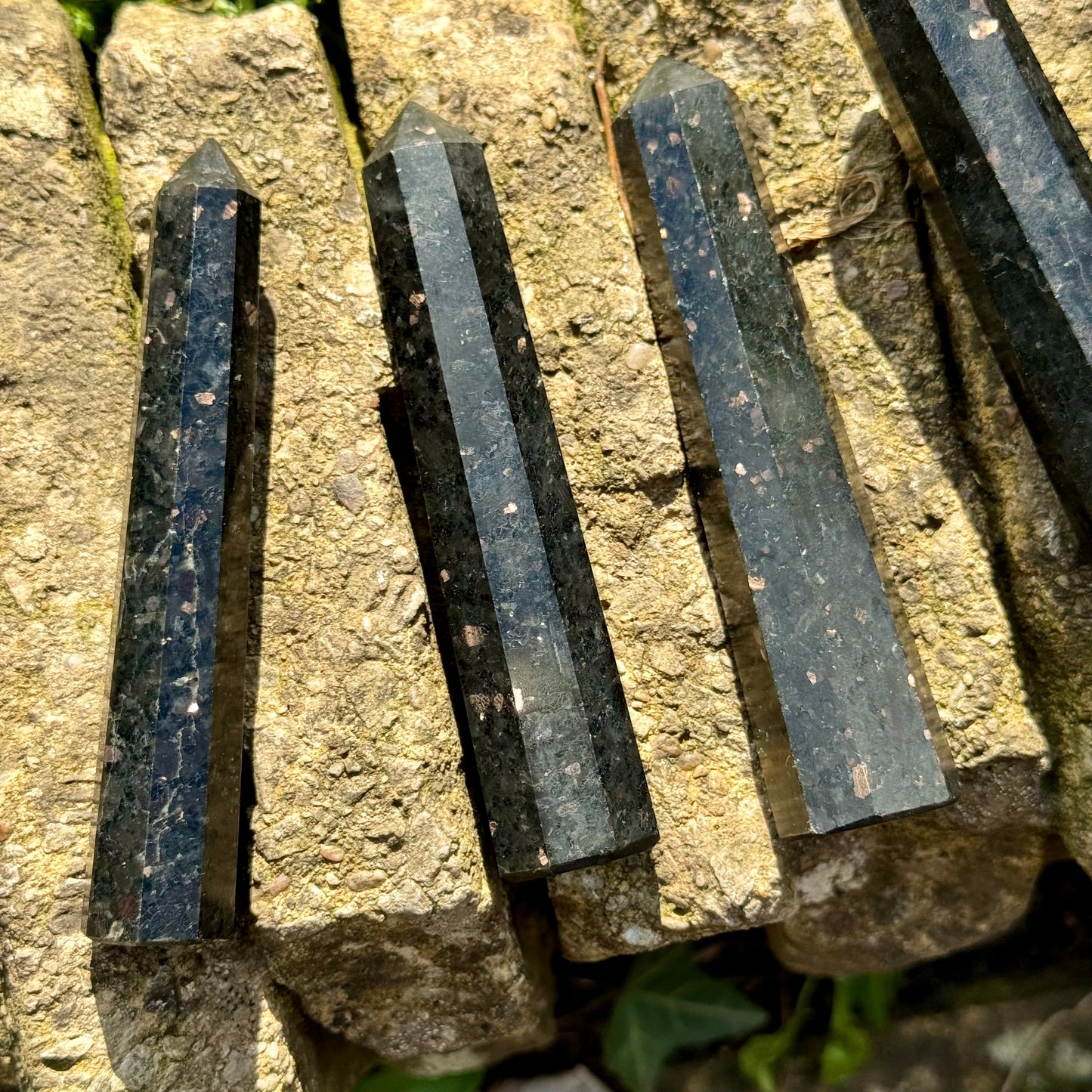 Coppernite (Indian Nuummite) 10cm Towers