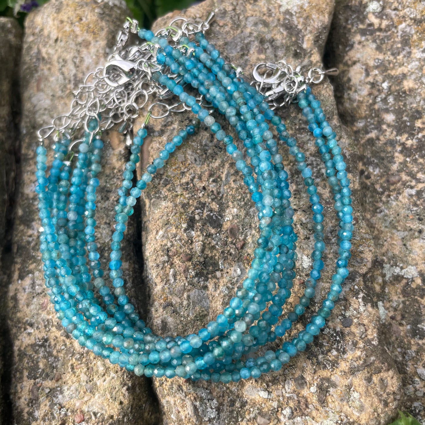 Apatite Minimalist Bracelet 🦋