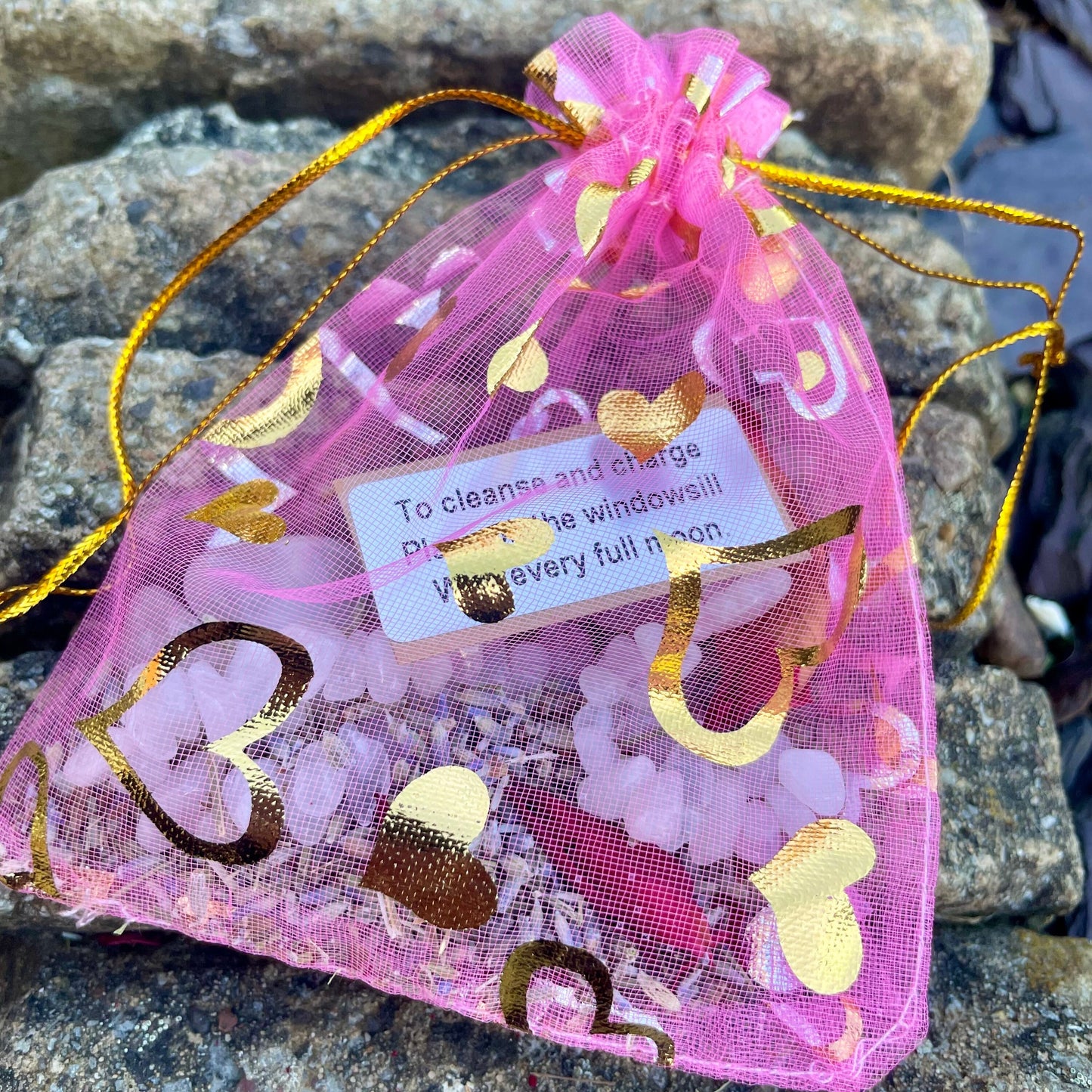 Attract Love and Self Love Spell Bag with Rose Quartz, Amethyst, Rose Petals, Lavender and a Rose Quartz Chip Bracelet