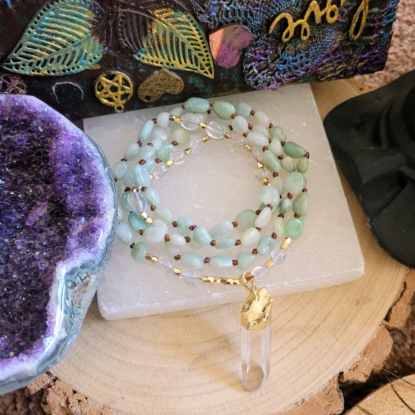 Green aventurine necklace with clear quartz point pendant knotted crystal healing  gemstone jewellery for women and men gift for him or her