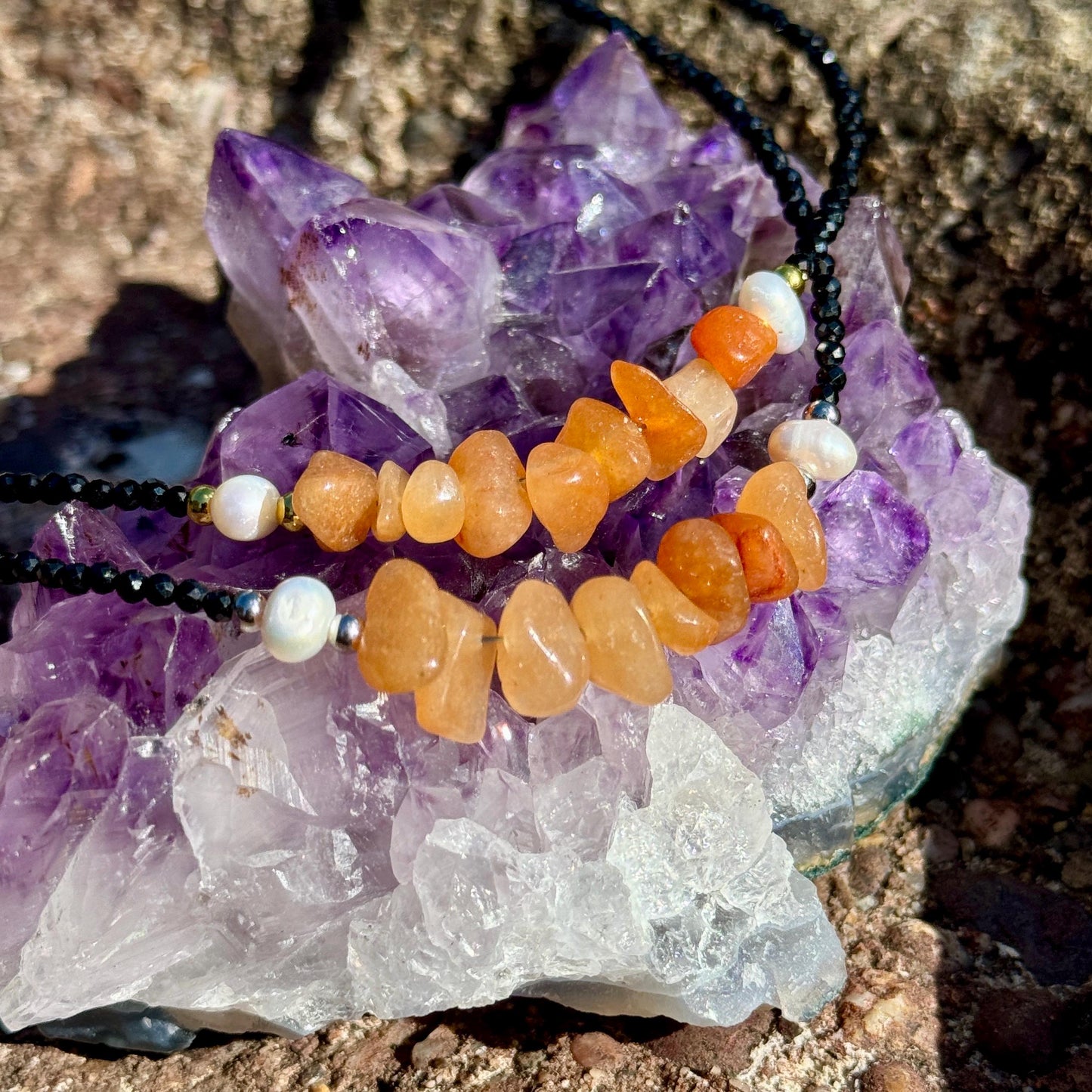 Red aventurine and black tourmaline choker pearl necklace