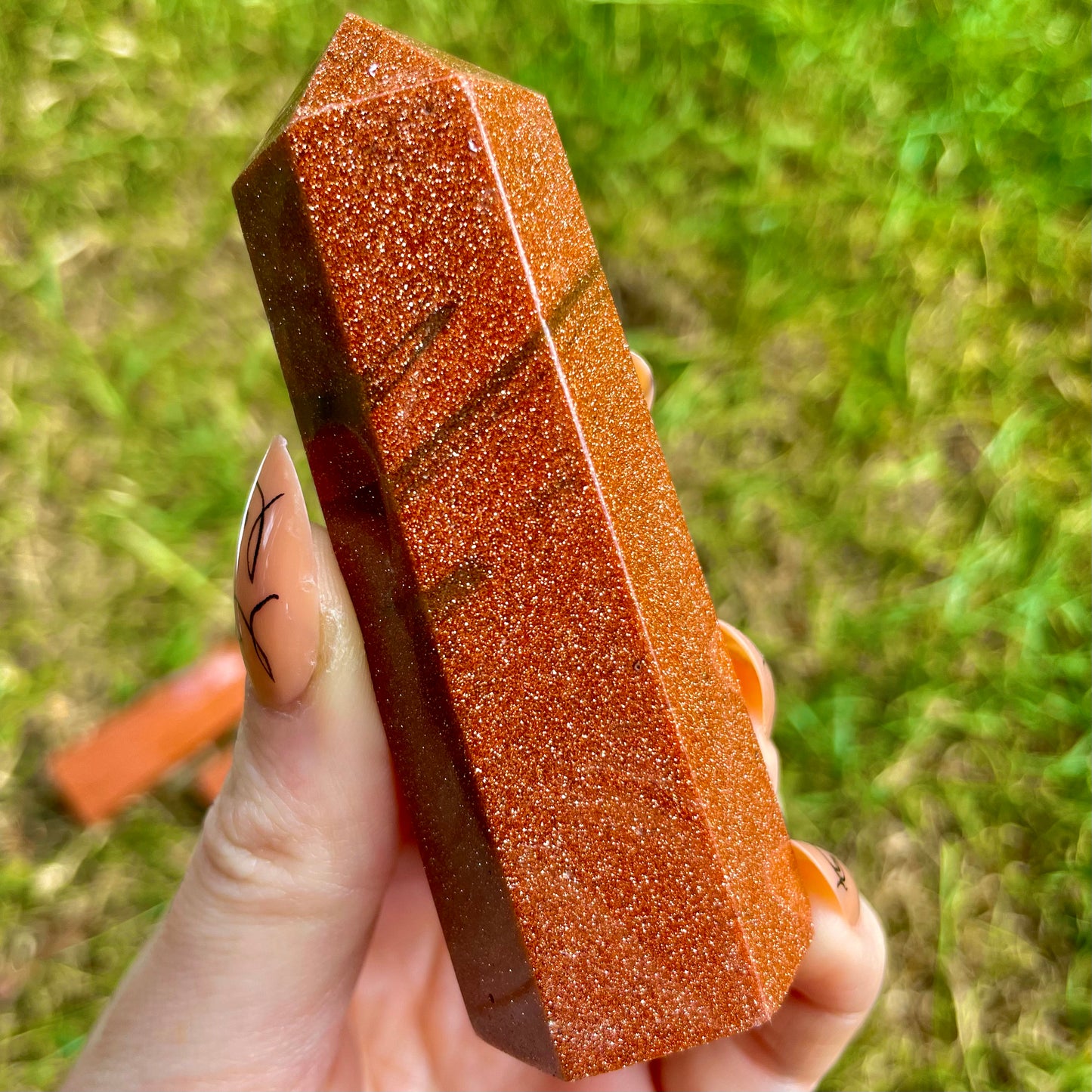 Red Goldstone Towers 8cm❤️✨🧡