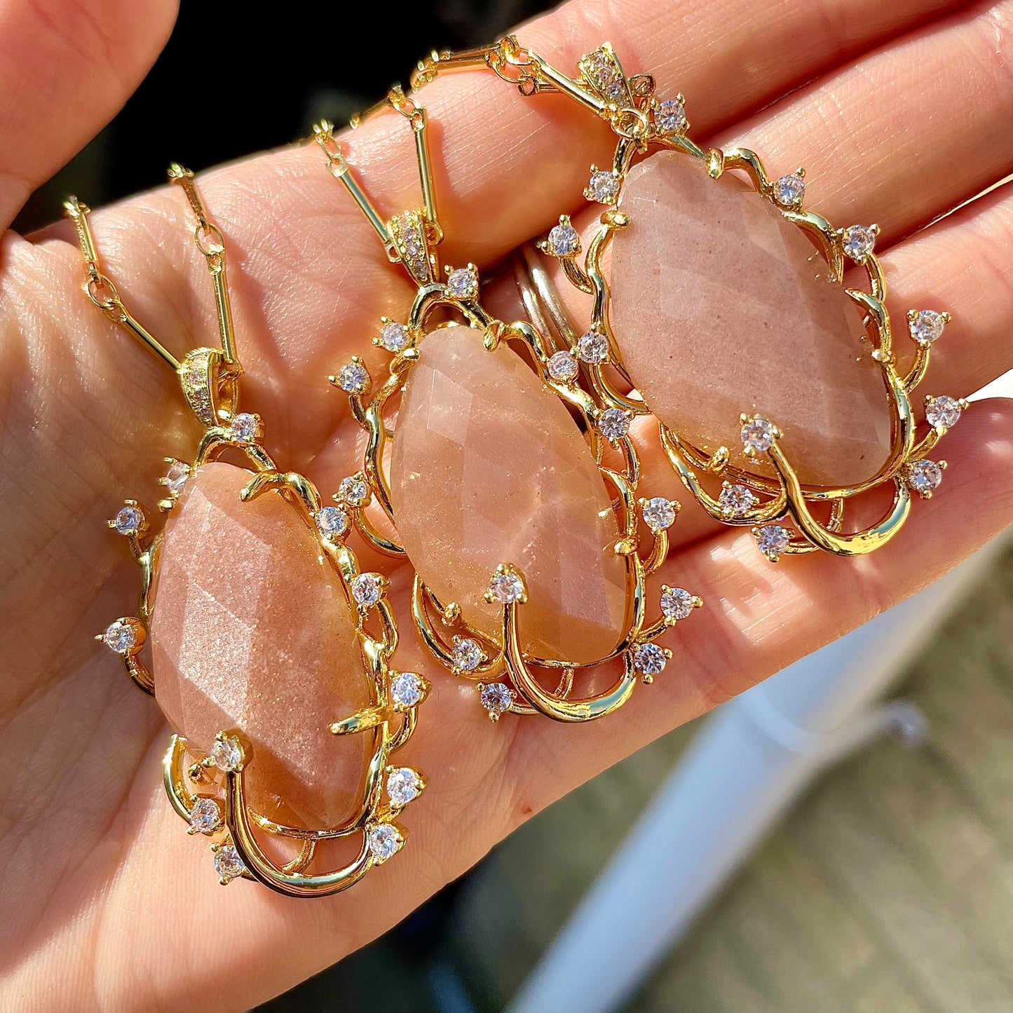 Sunstone Silver and Gold Detailed Pendant 🧡✨🌞