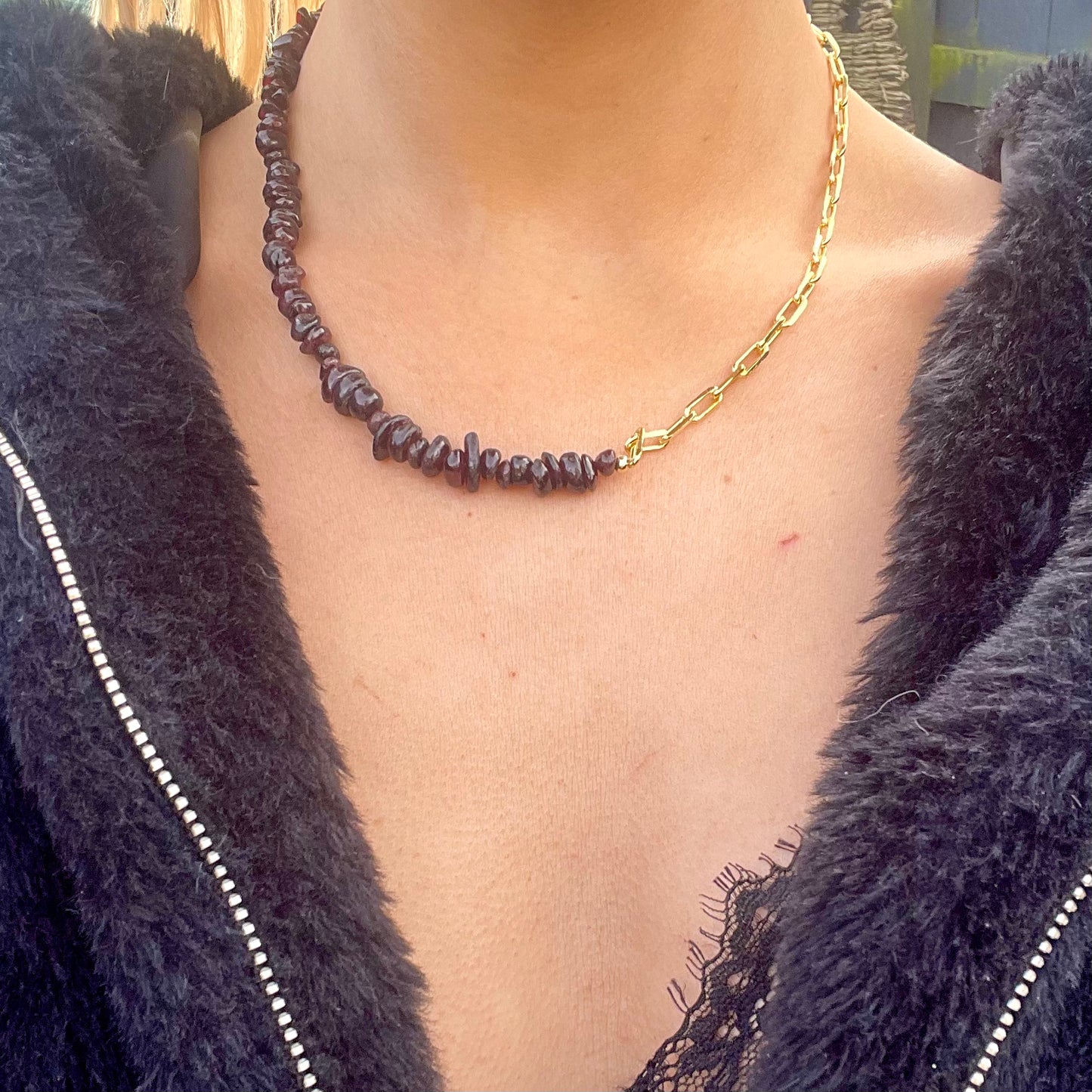 Red Garnet Chip Choker Necklace