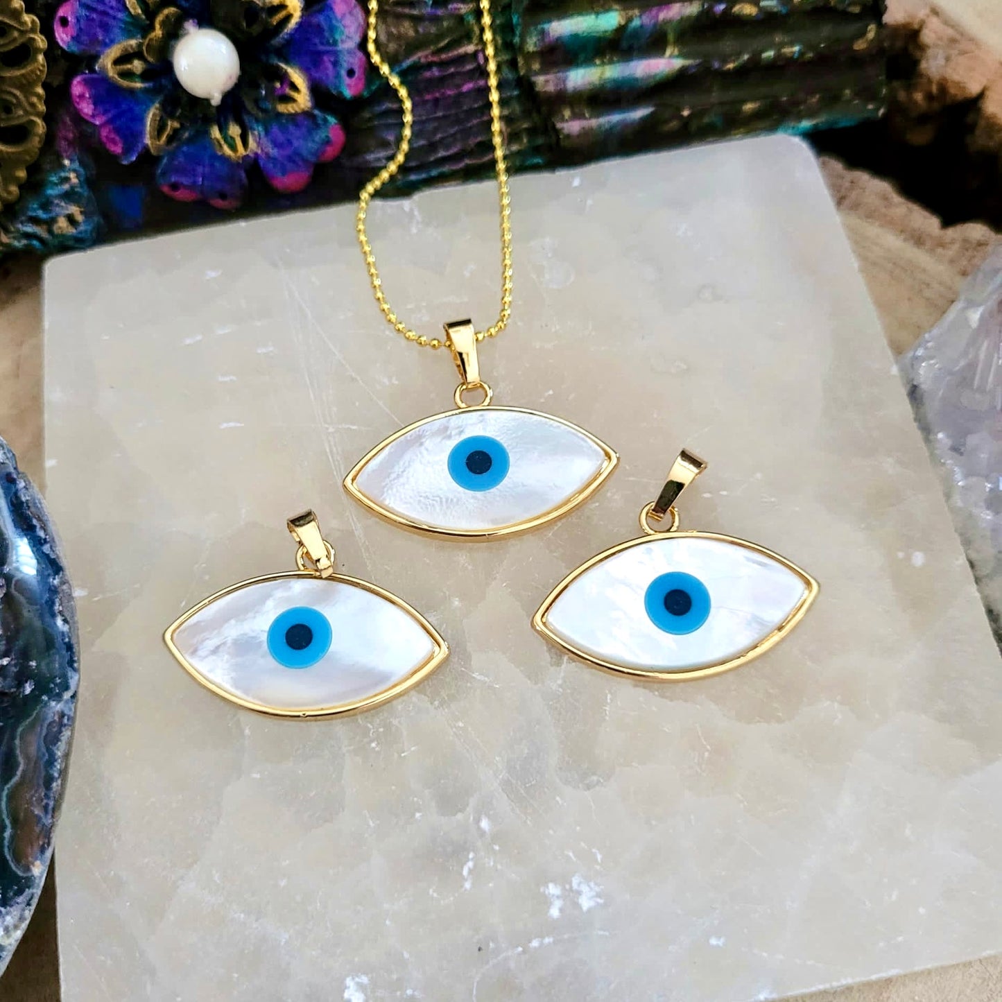 Pearl Evil Eye Pendant 🧿