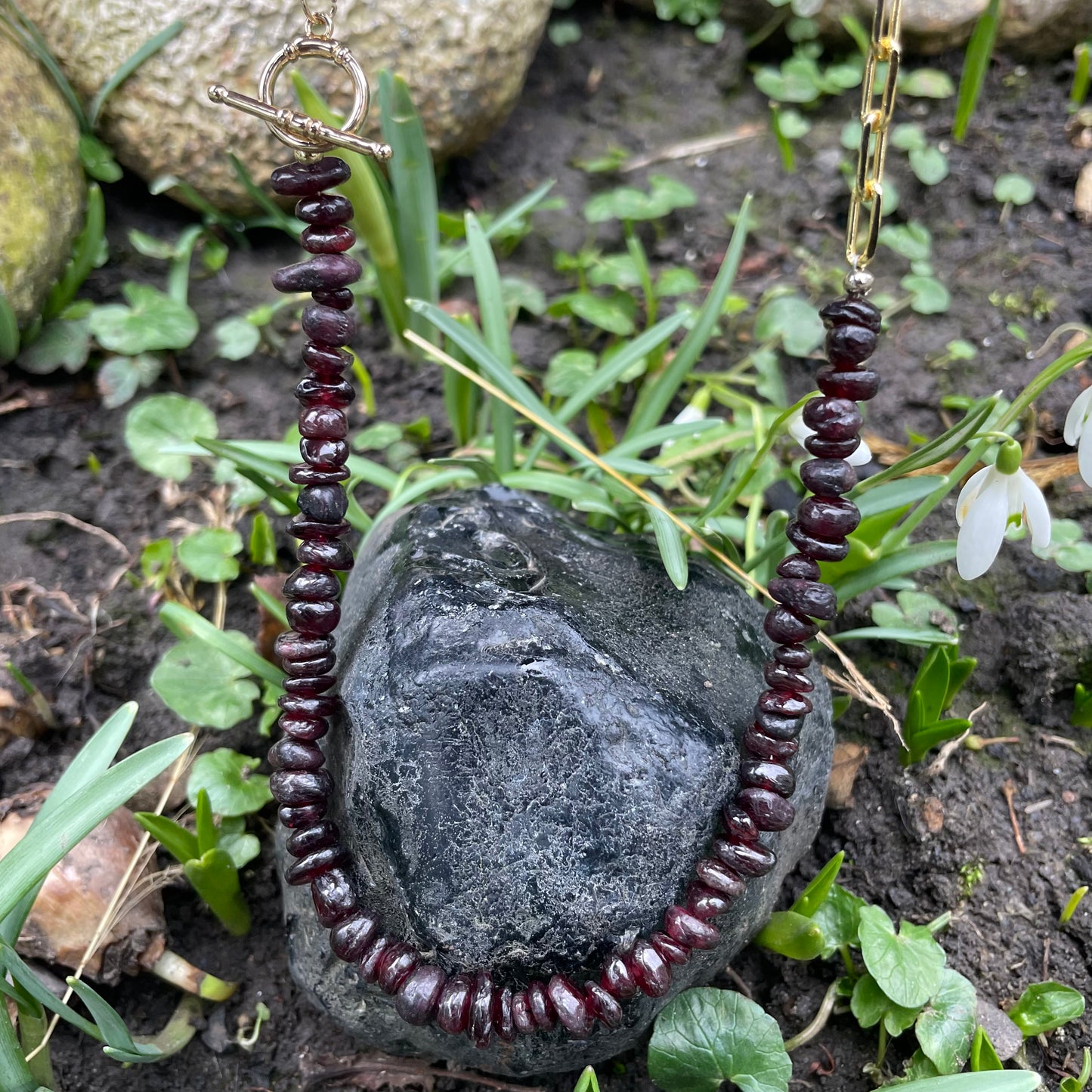 Red Garnet Chip Choker Necklace