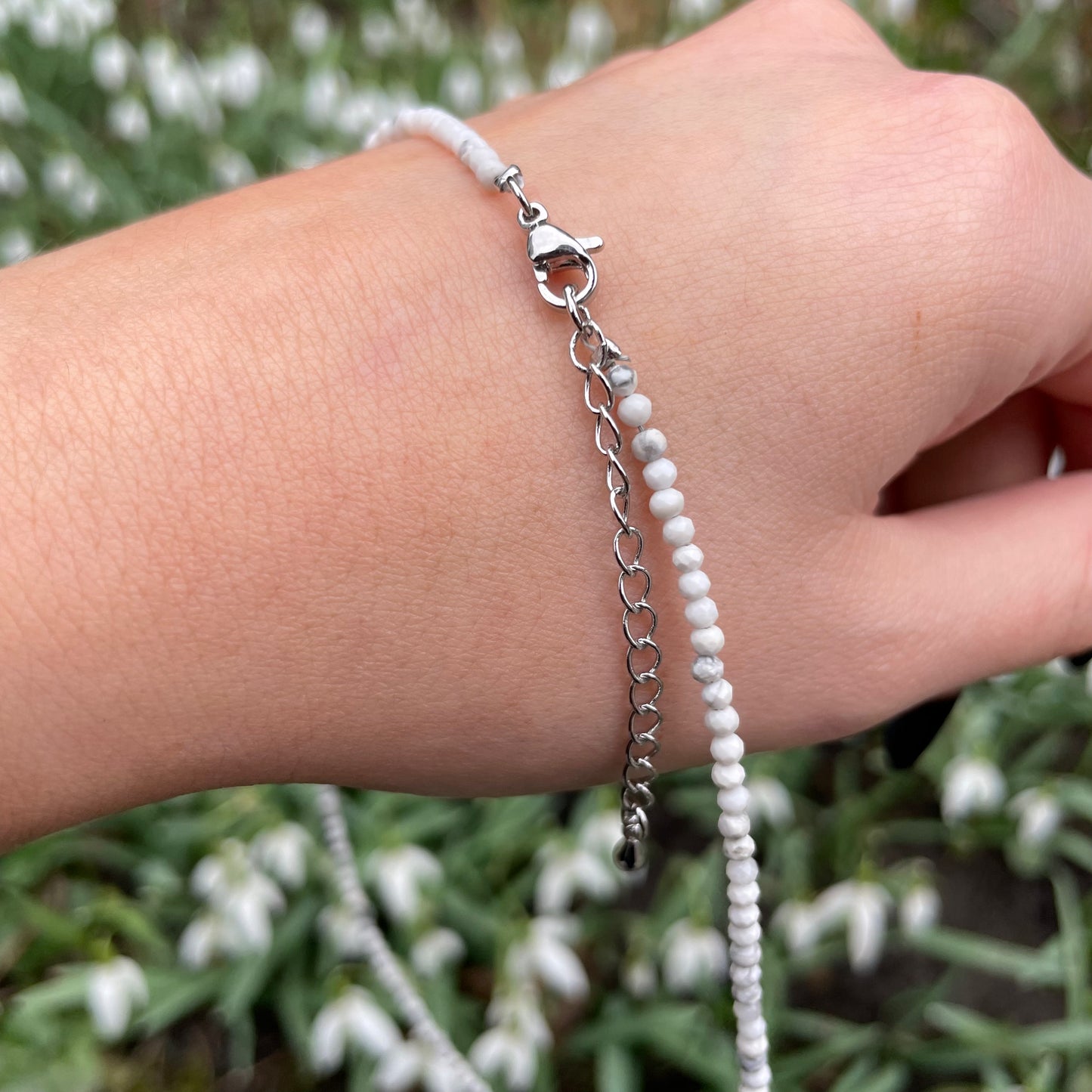 Howlite Choker Necklace