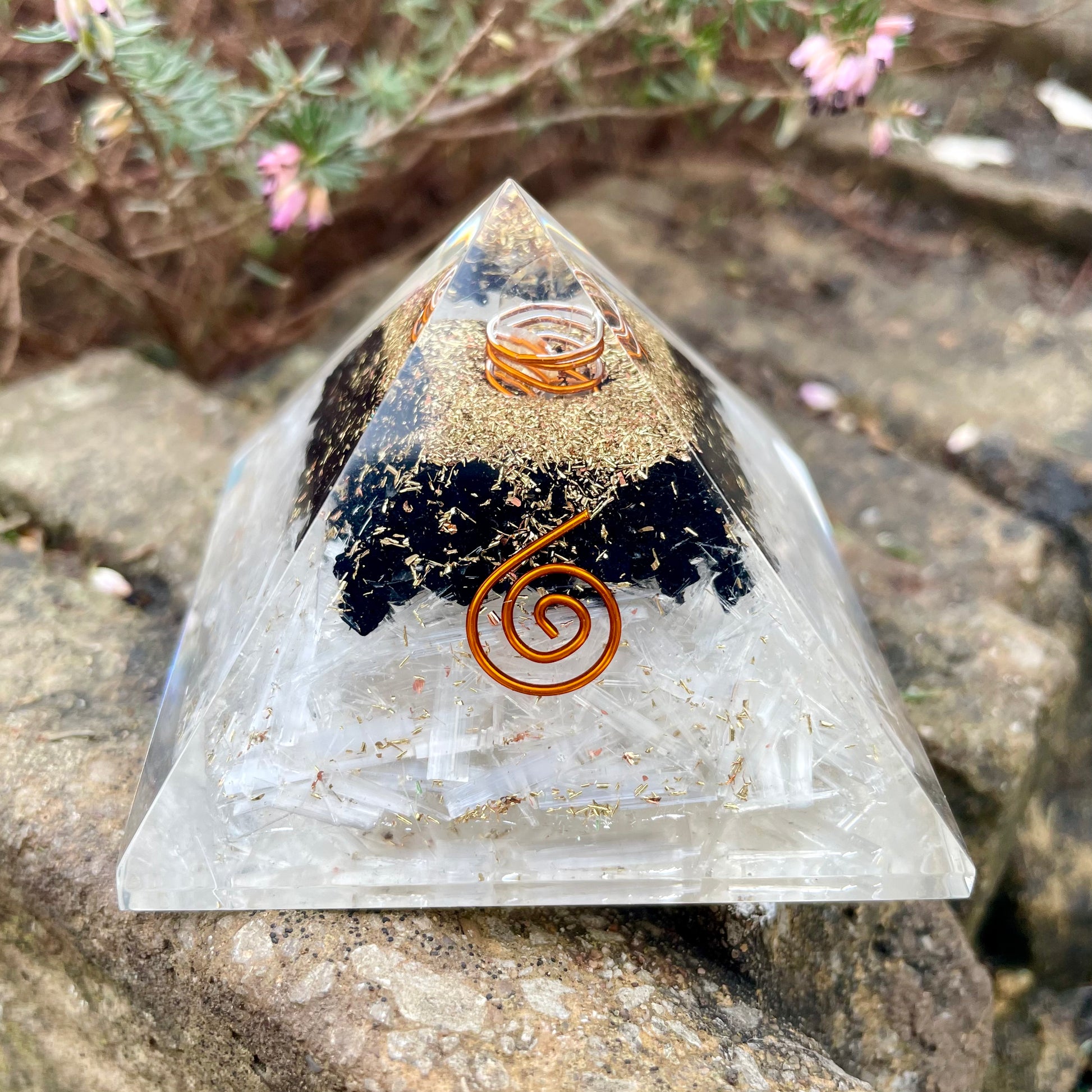 Orgone pyramid 2025 black tourmaline