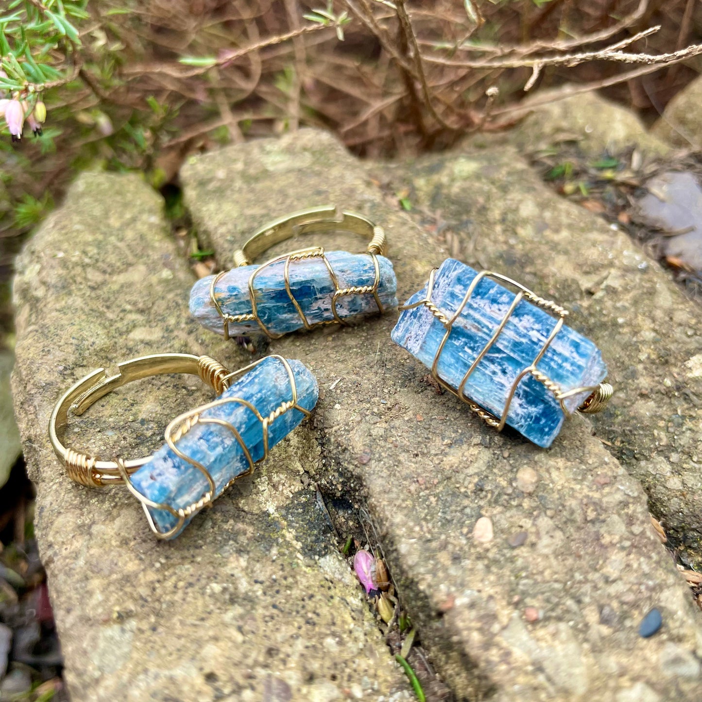 Kyanite Raw Stone Wire Wrapped Ring 👼💙