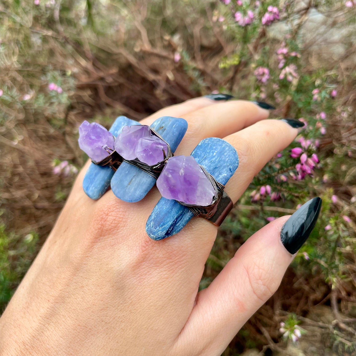 Kyanite Ring with Amethyst Raw Cluster 💜💙💜